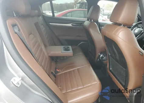 2018 Alfa Romeo Stelvio Ti Sport из США, поврежденный, VIN ZASFAKNN5J7C05093